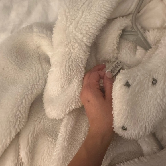 ALO Yoga Cream Sherpa Puffer Jacket - Picture 5 of 10